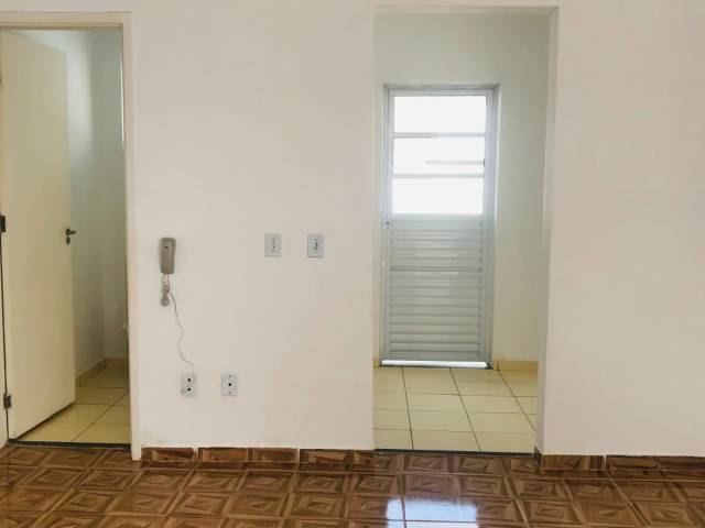 #22 - Casa para Venda em Cotia - SP