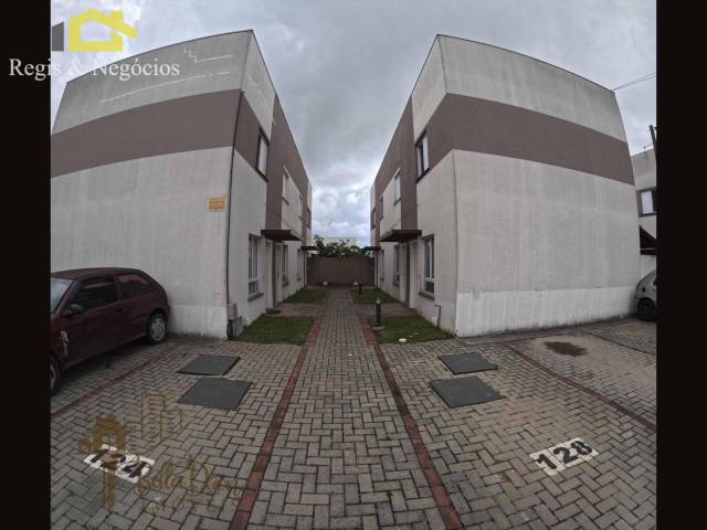 #28 - Casa para Venda em Cotia - SP